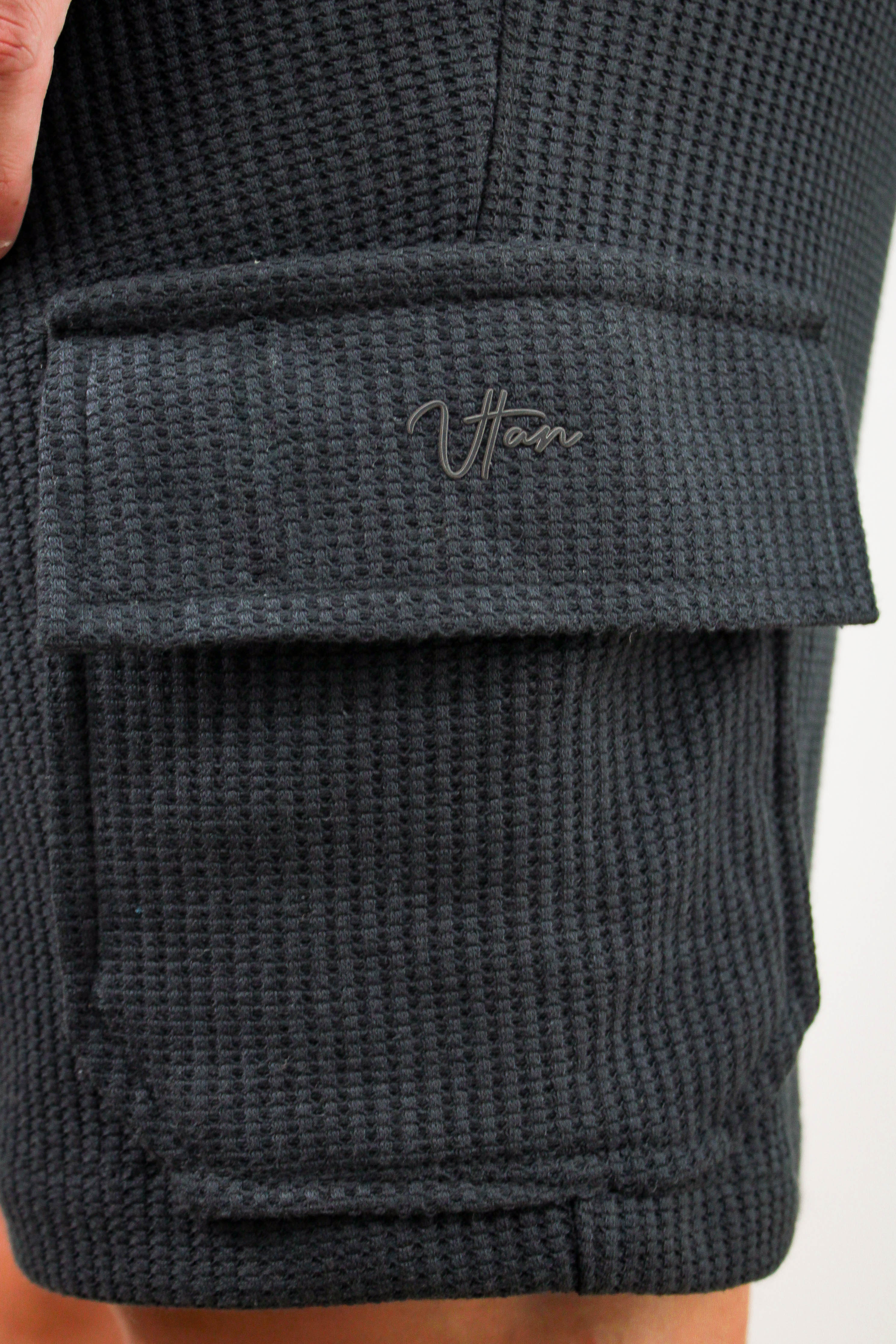 Bermuda Texturizada Vegas Preta