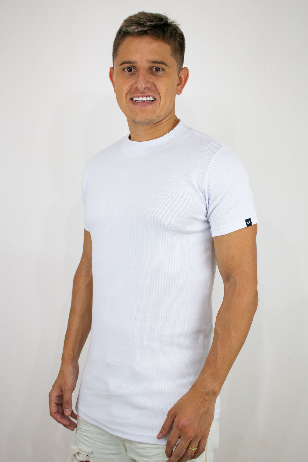 Camisa Canelada Classic Branca Básica e Minimalista