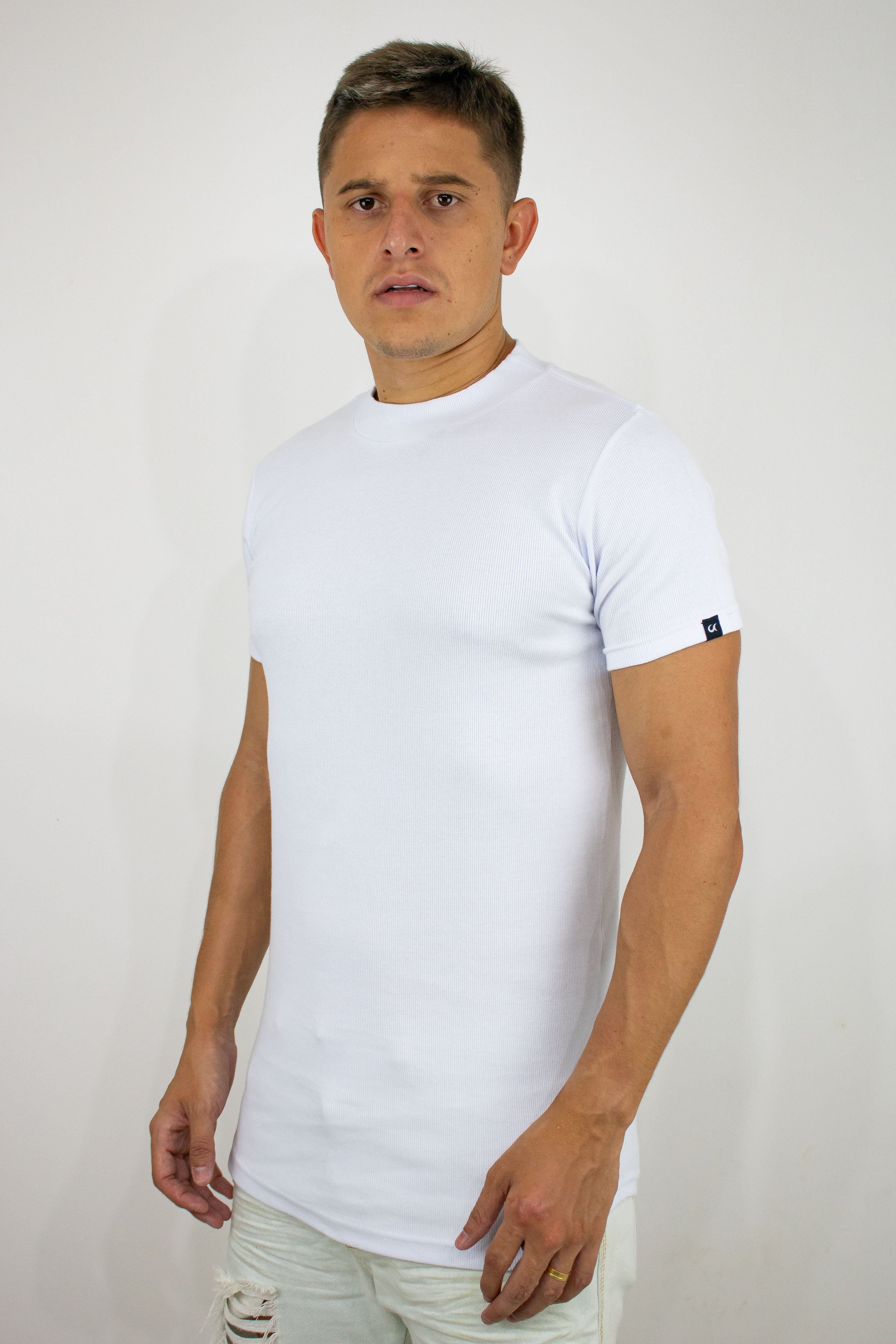 Camisa Canelada Classic Branca Básica e Minimalista